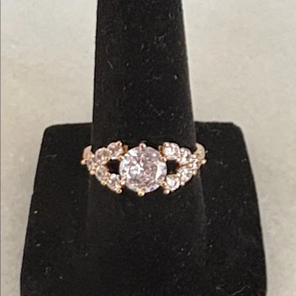 NEW Engagement Ring 💍 Rose Gold Plated Cubic Zirconia Size with Box 154